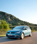 Volkswagen Golf TDi BlueMotion 2012 года (UK)